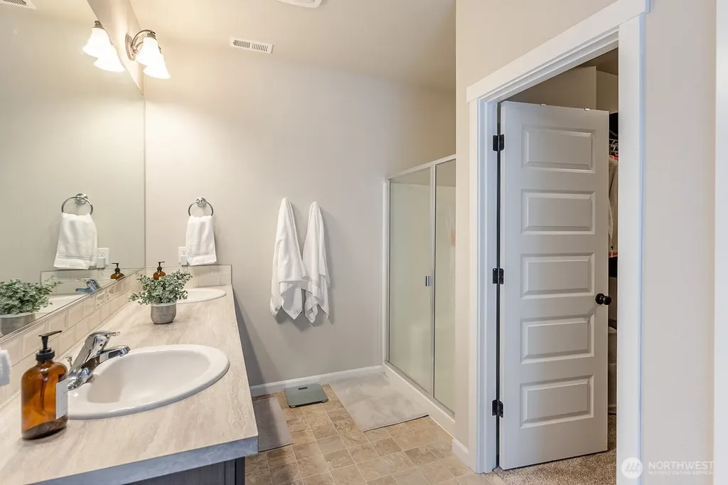 412 NE L Street Quincy WA 98848