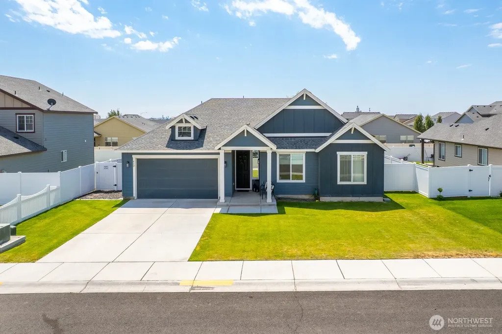 412 NE L Street Quincy WA 98848