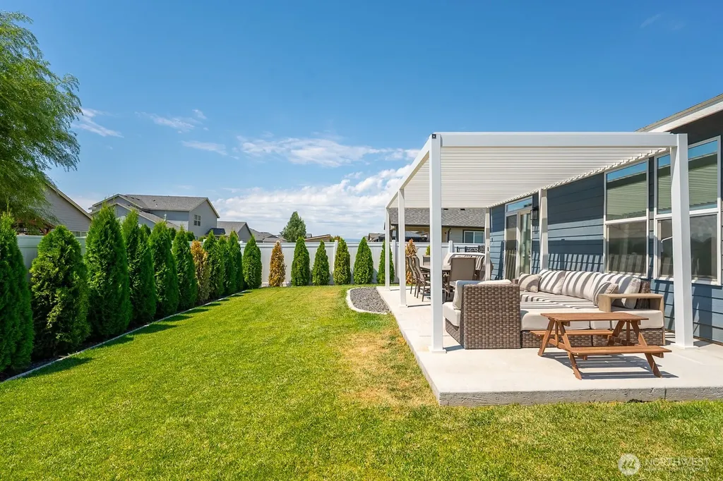 412 NE L Street Quincy WA 98848