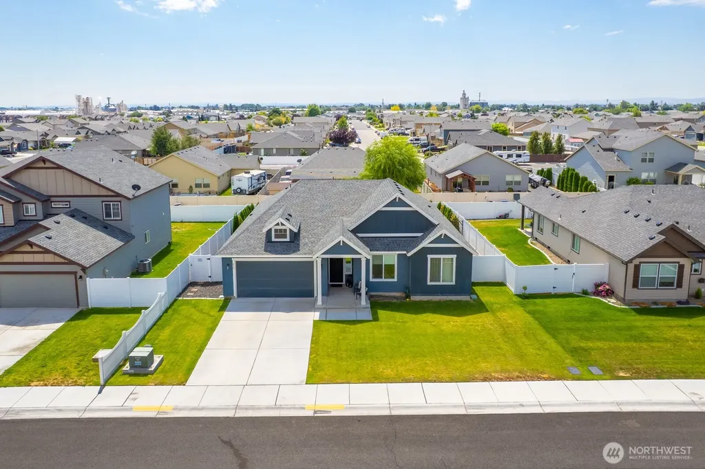 412 NE L Street Quincy WA 98848