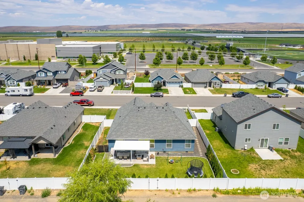412 NE L Street Quincy WA 98848
