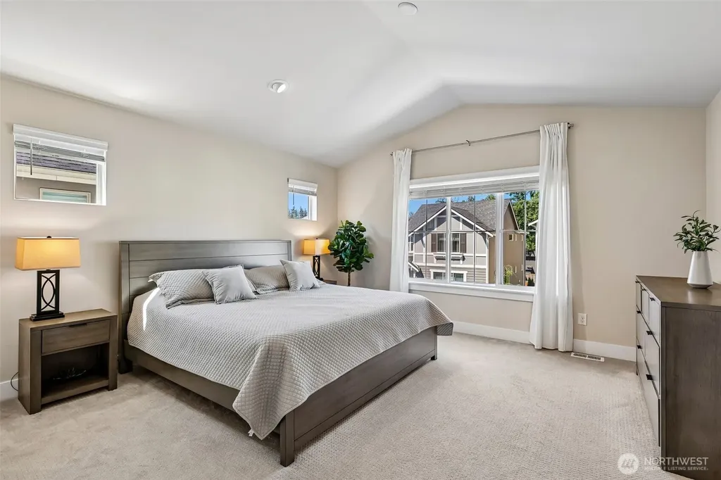 19729 Meridian Place W Bothell WA 98012