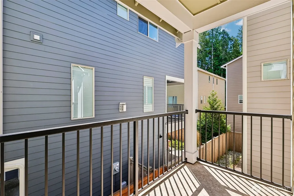 19729 Meridian Place W Bothell WA 98012