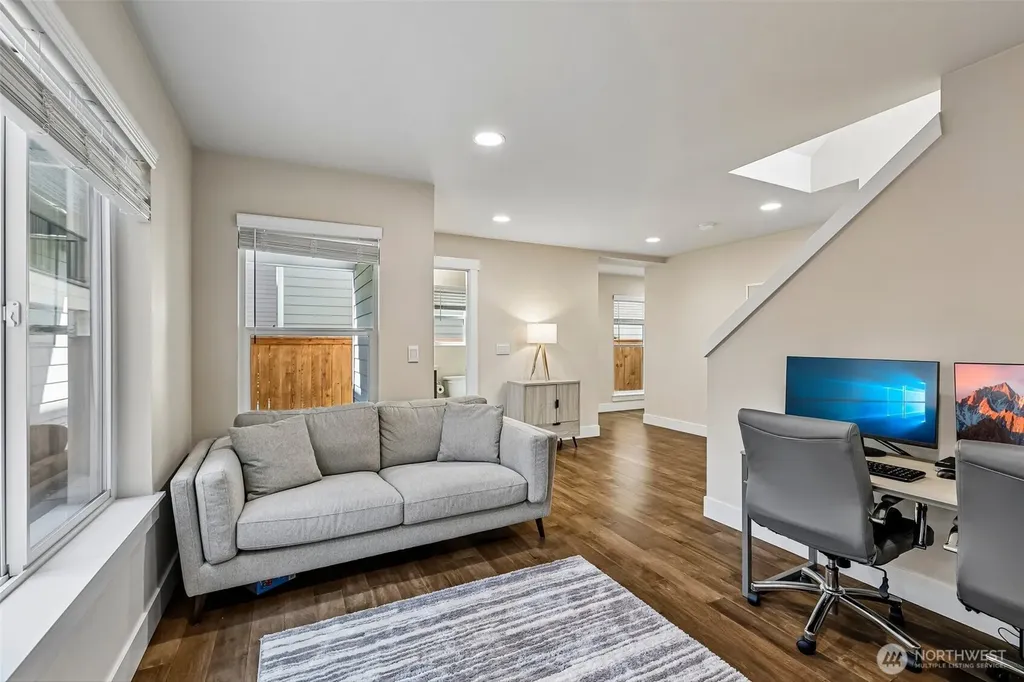 19729 Meridian Place W Bothell WA 98012