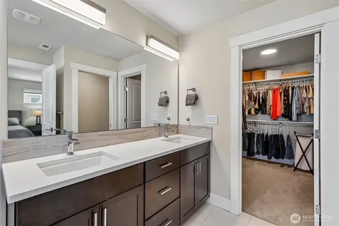 19729 Meridian Place W Bothell WA 98012