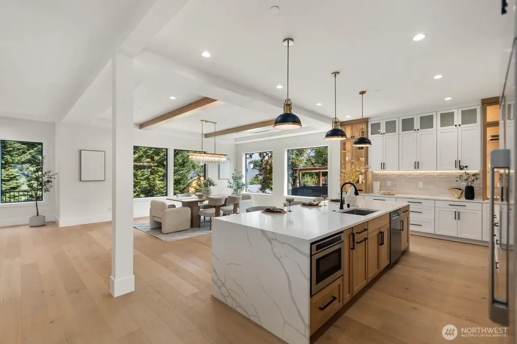 1626 172nd Avenue NE Bellevue WA 98008