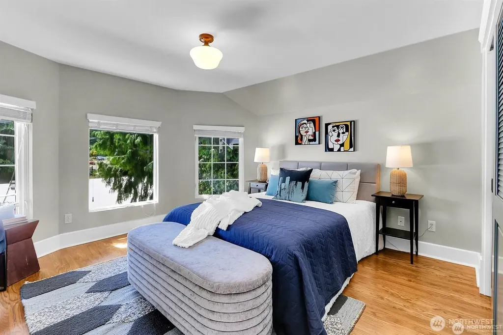 9510 9th Avenue NW Seattle WA 98117
