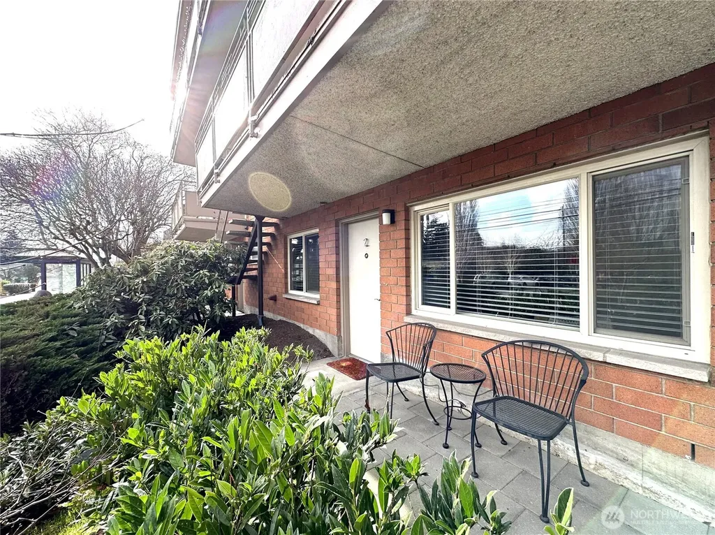 3203 NW 64th Street Seattle WA 98107