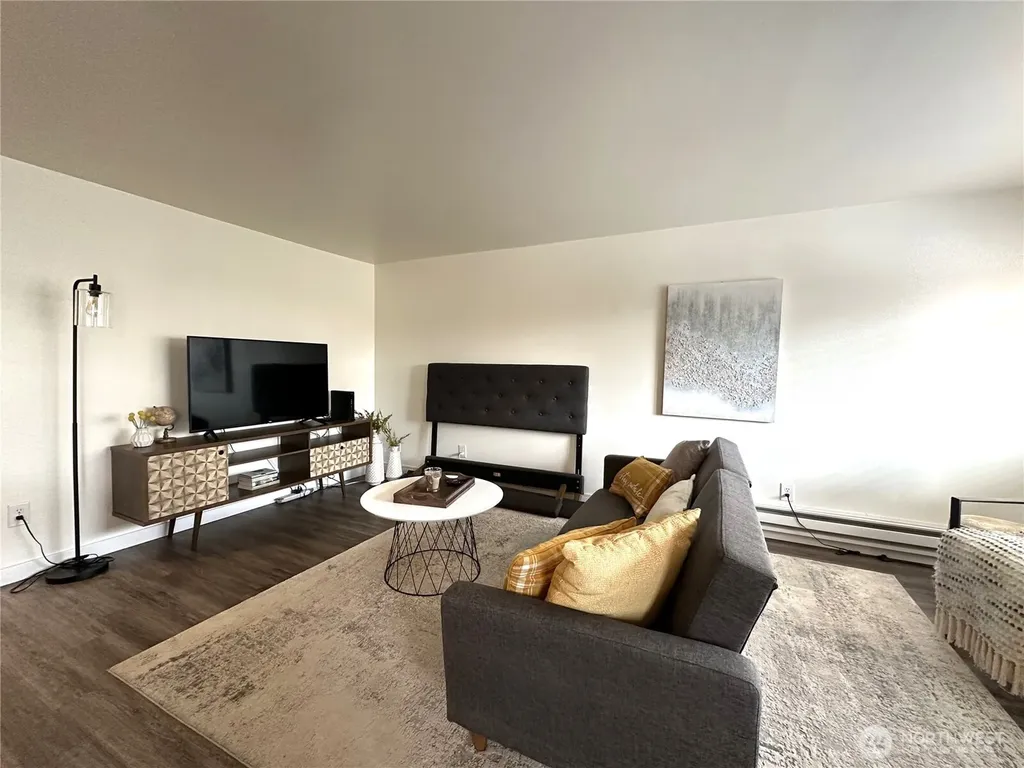 3203 NW 64th Street Seattle WA 98107