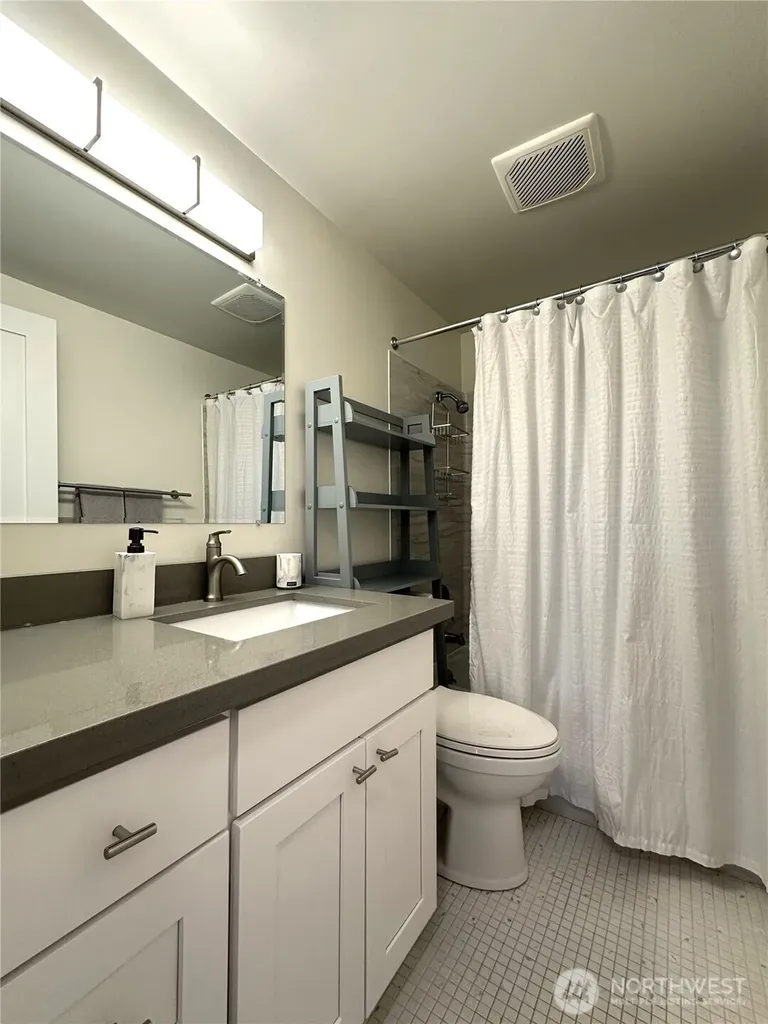 3203 NW 64th Street Seattle WA 98107