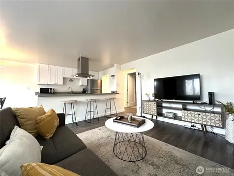 3203 NW 64th Street Seattle WA 98107