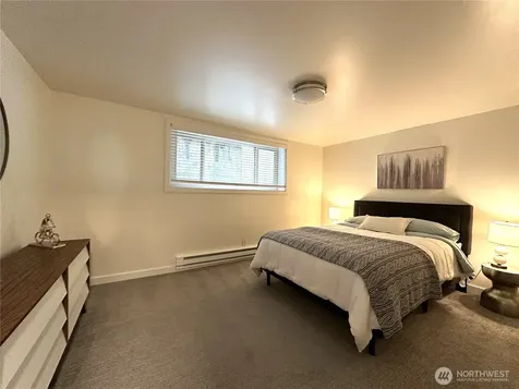 3203 NW 64th Street Seattle WA 98107