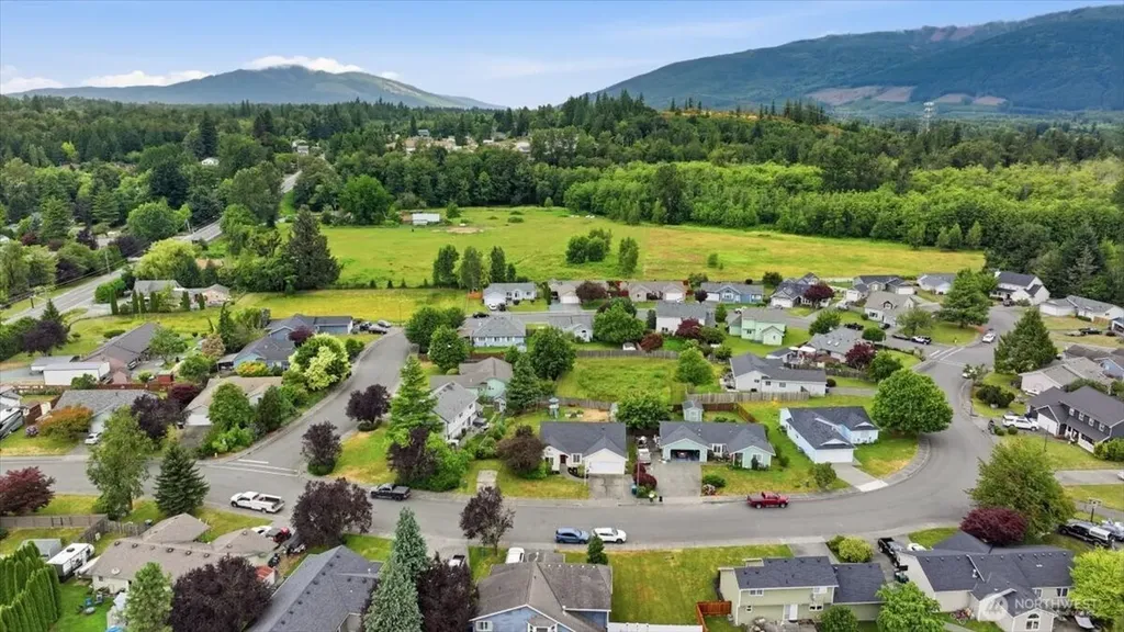 916 Summer Meadows Court Sedro Woolley WA 98284