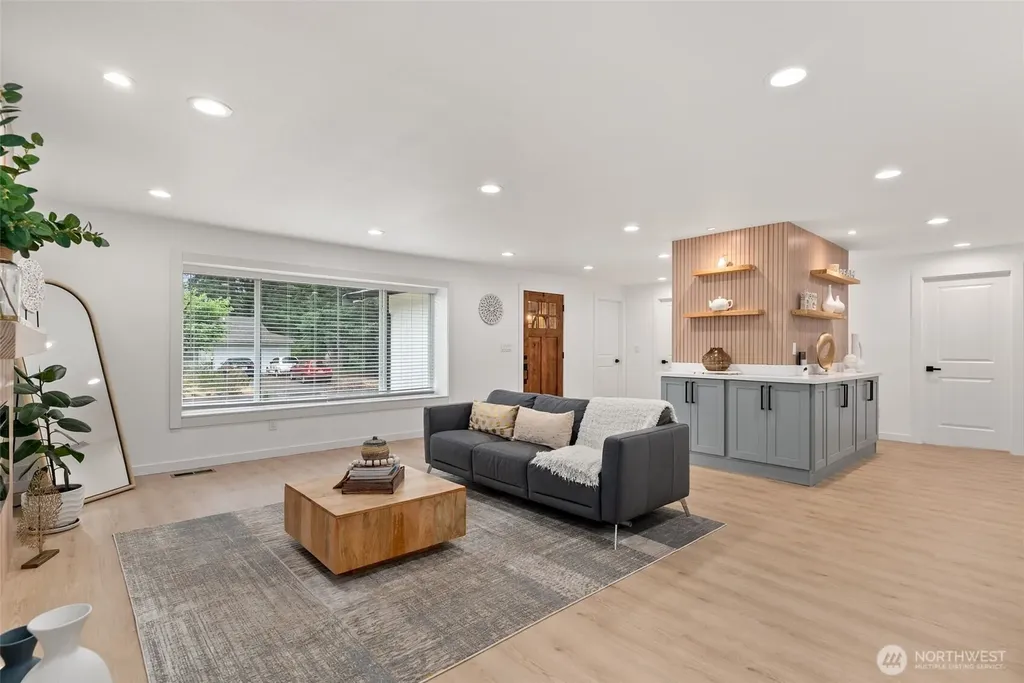 1402 159th Street Ct E Tacoma WA 98445