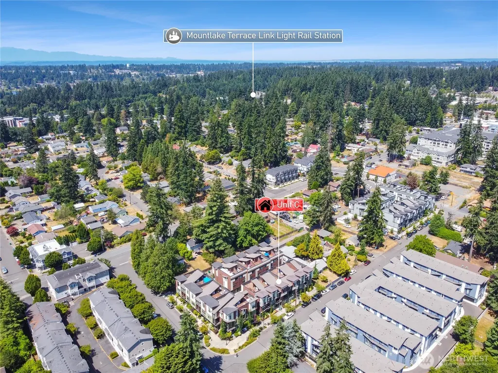 23912 55th Avenue W Mountlake Terrace WA 98043