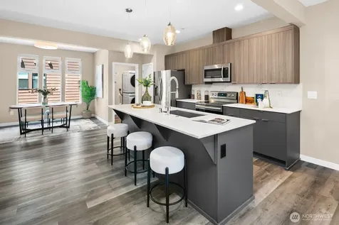23912 55th Avenue W Mountlake Terrace WA 98043