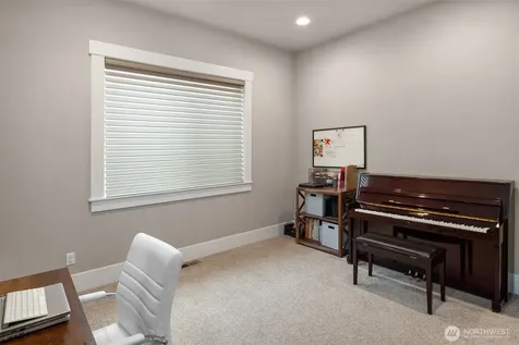6509 SE 6th Street Renton WA 98059