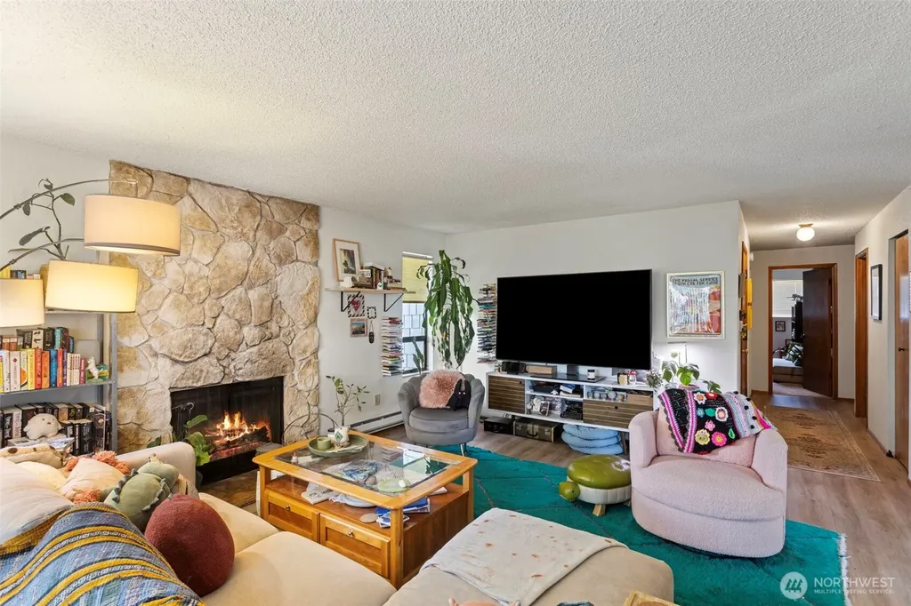 6013 4th Avenue NW Seattle WA 98107