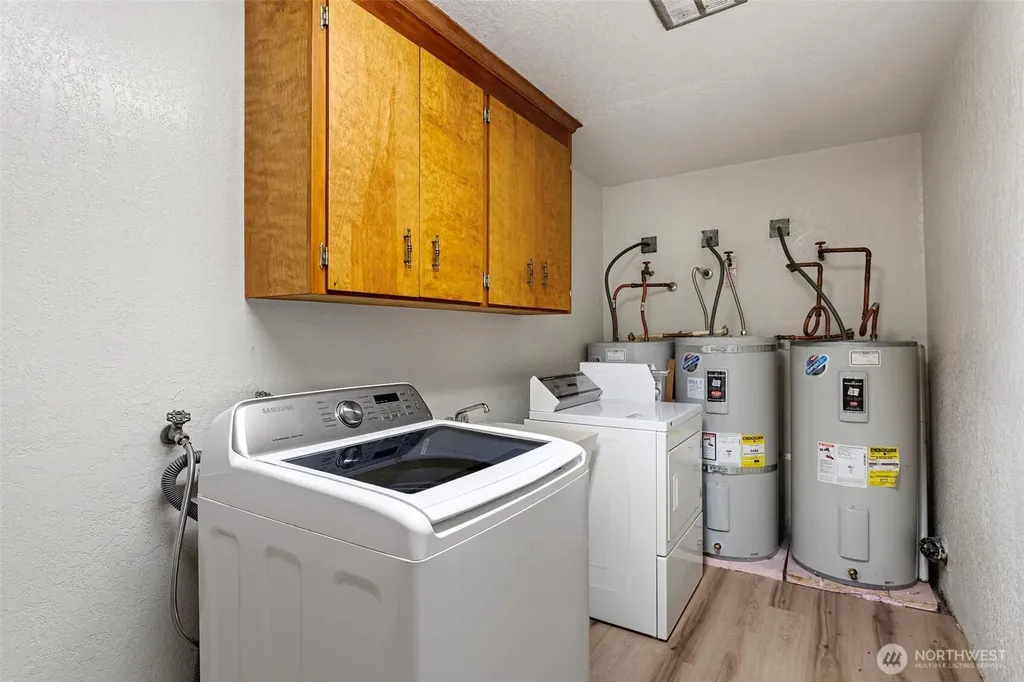 6013 4th Avenue NW Seattle WA 98107