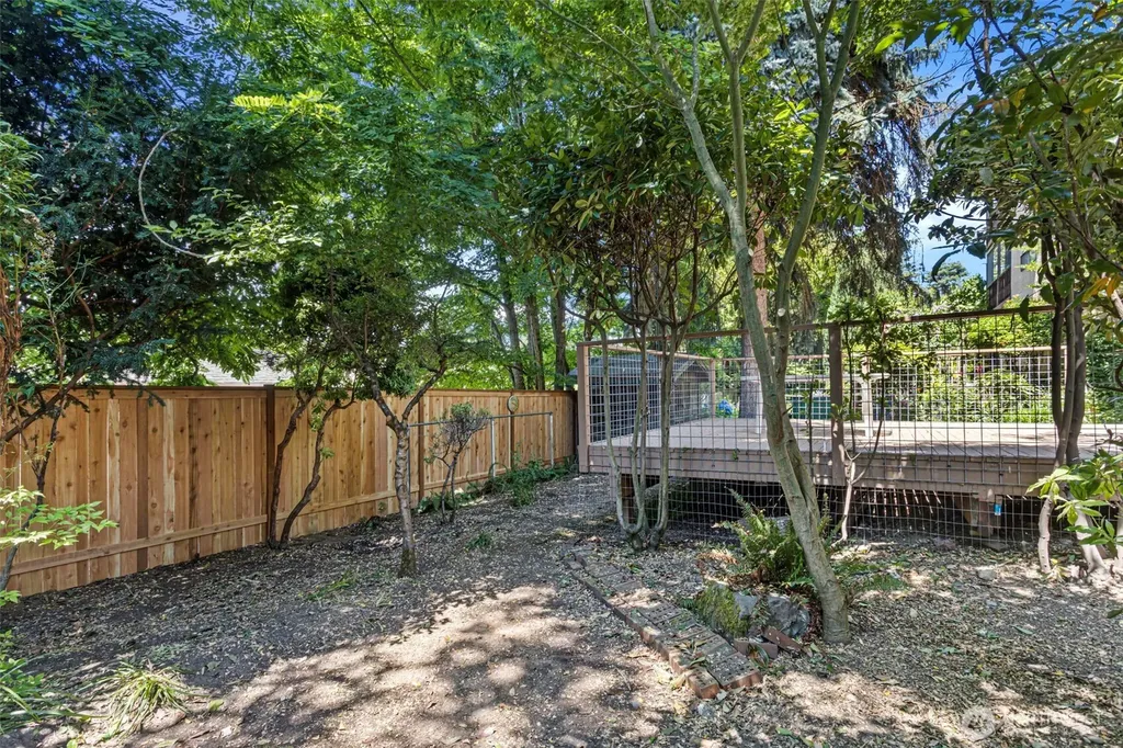 6013 4th Avenue NW Seattle WA 98107