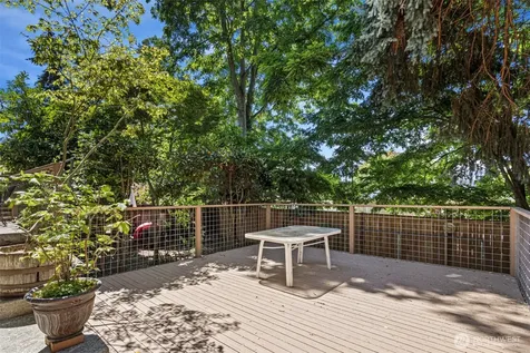 6013 4th Avenue NW Seattle WA 98107