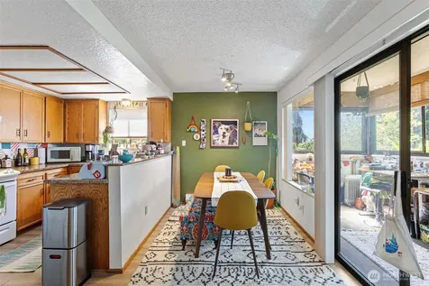 6013 4th Avenue NW Seattle WA 98107