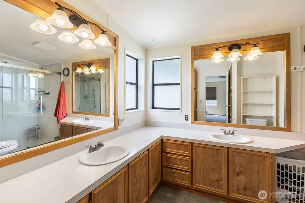 1111 Archwood Drive SW Olympia WA 98502