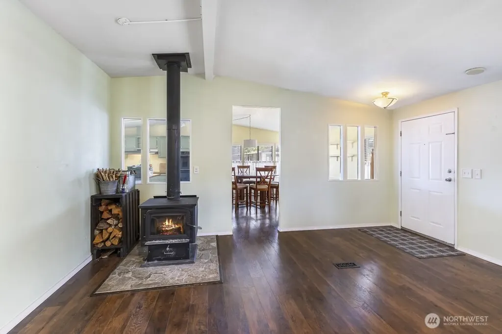 1111 Archwood Drive SW Olympia WA 98502