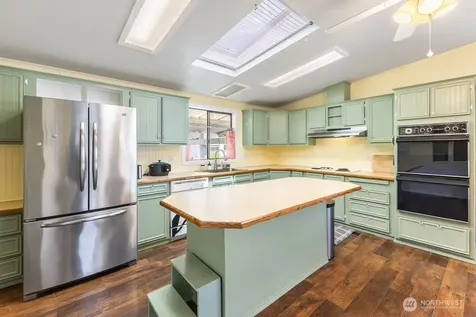 1111 Archwood Drive SW Olympia WA 98502