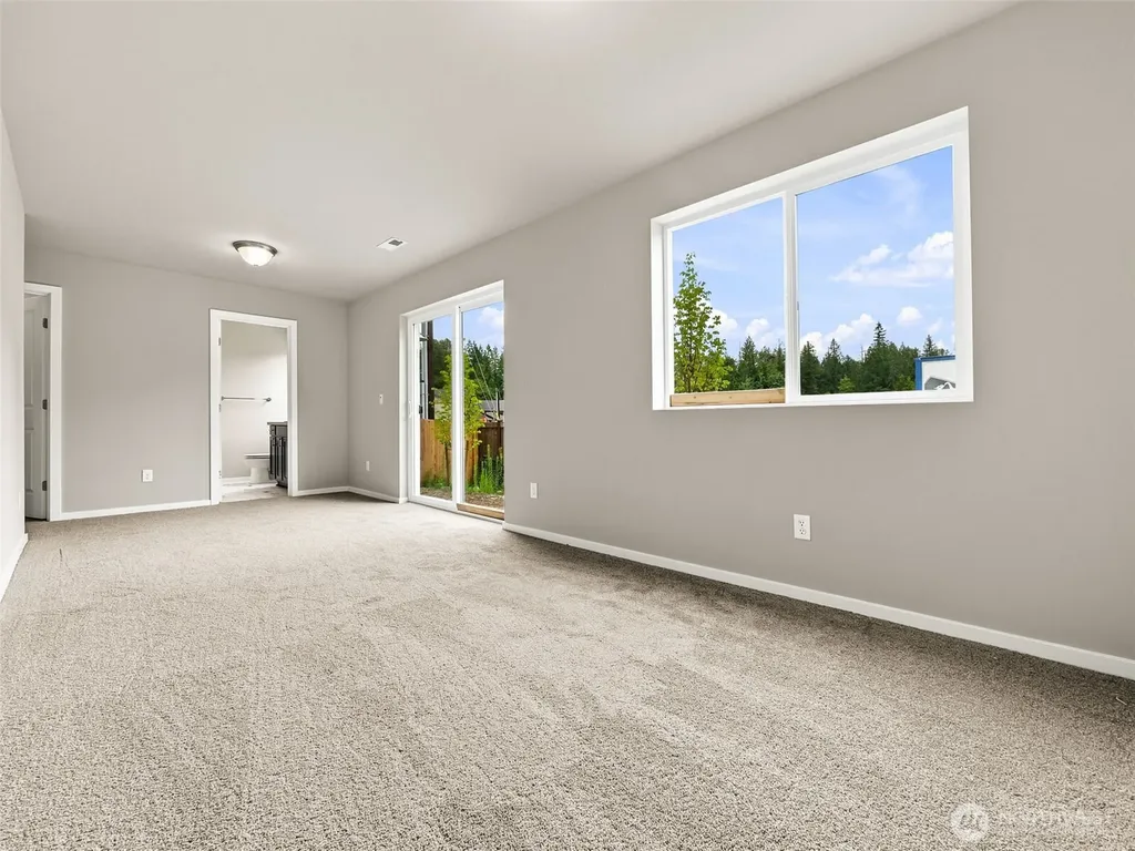 18519 SE 271st Court Covington WA 98042