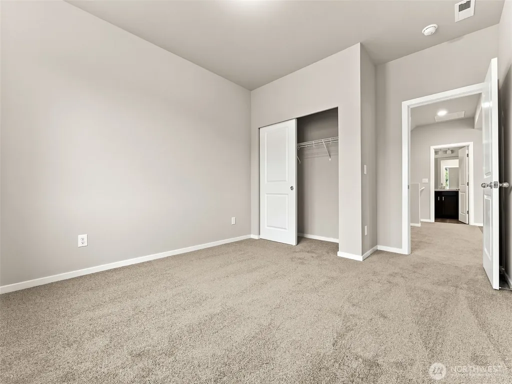 18519 SE 271st Court Covington WA 98042