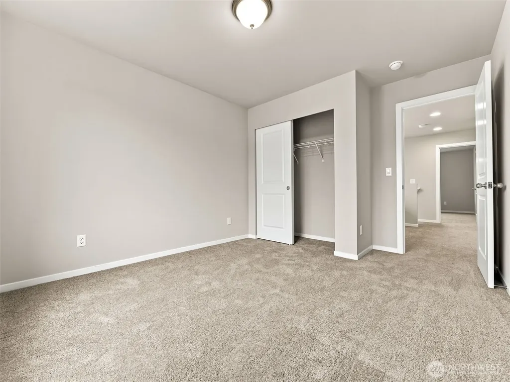 18519 SE 271st Court Covington WA 98042