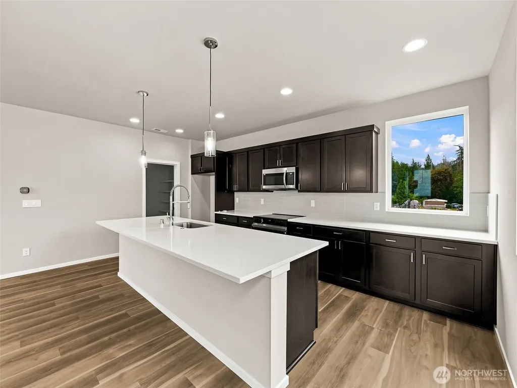 18519 SE 271st Court Covington WA 98042