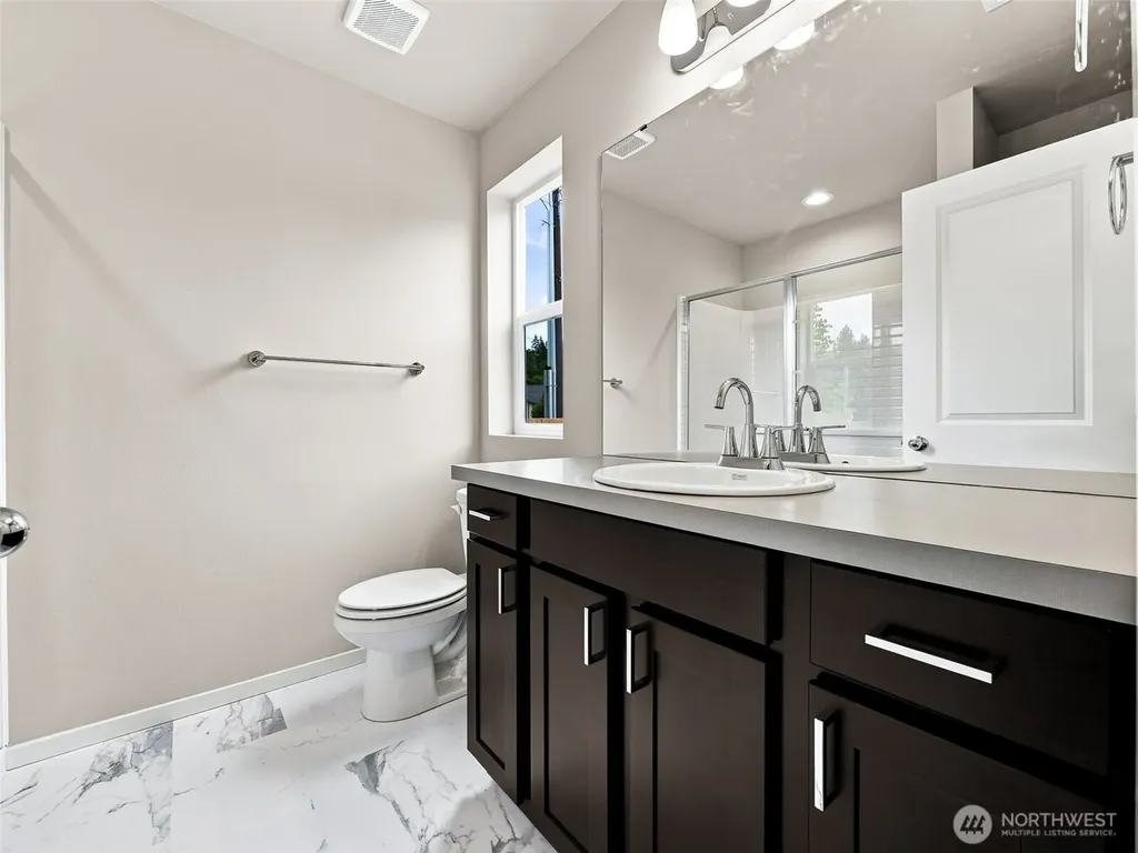 18519 SE 271st Court Covington WA 98042