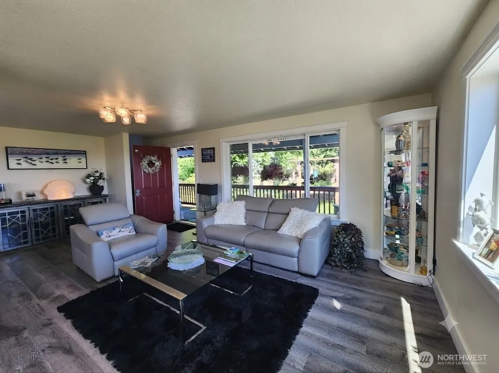 370 Olympic View Avenue NE Ocean Shores WA 98569