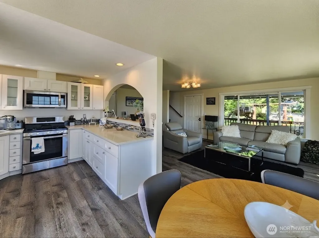 370 Olympic View Avenue NE Ocean Shores WA 98569