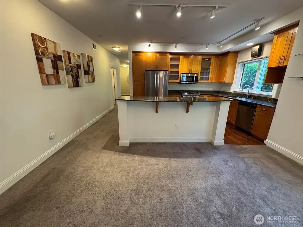 18707 SE Newport Way Issaquah WA 98027