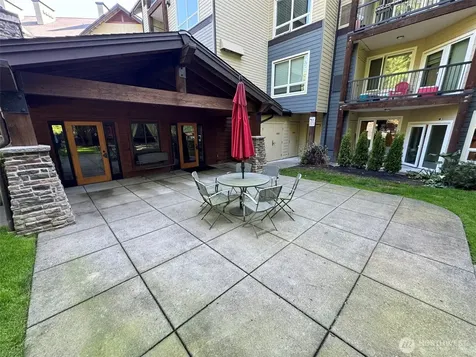 18707 SE Newport Way Issaquah WA 98027