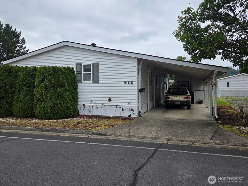 412 Quail Lane Longview WA 98632