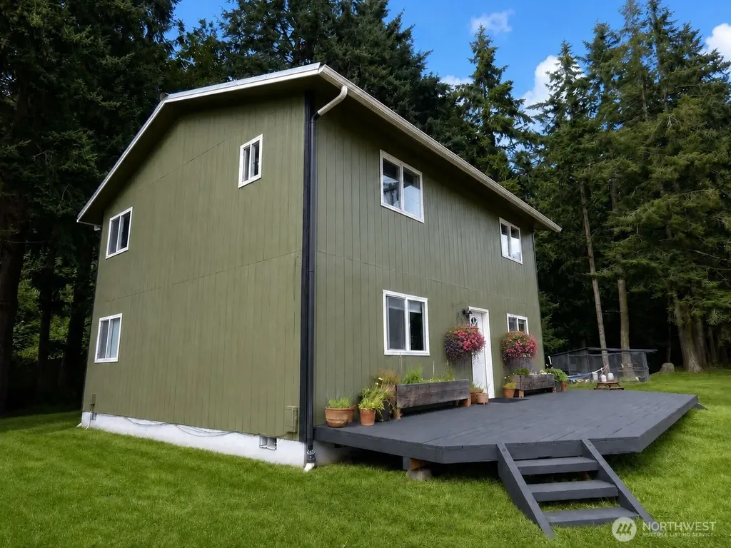 41 Full Moon Trail Port Angeles WA 98363