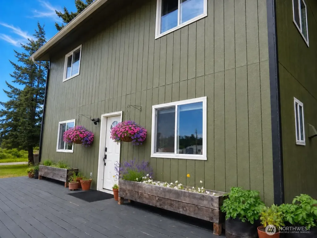 41 Full Moon Trail Port Angeles WA 98363