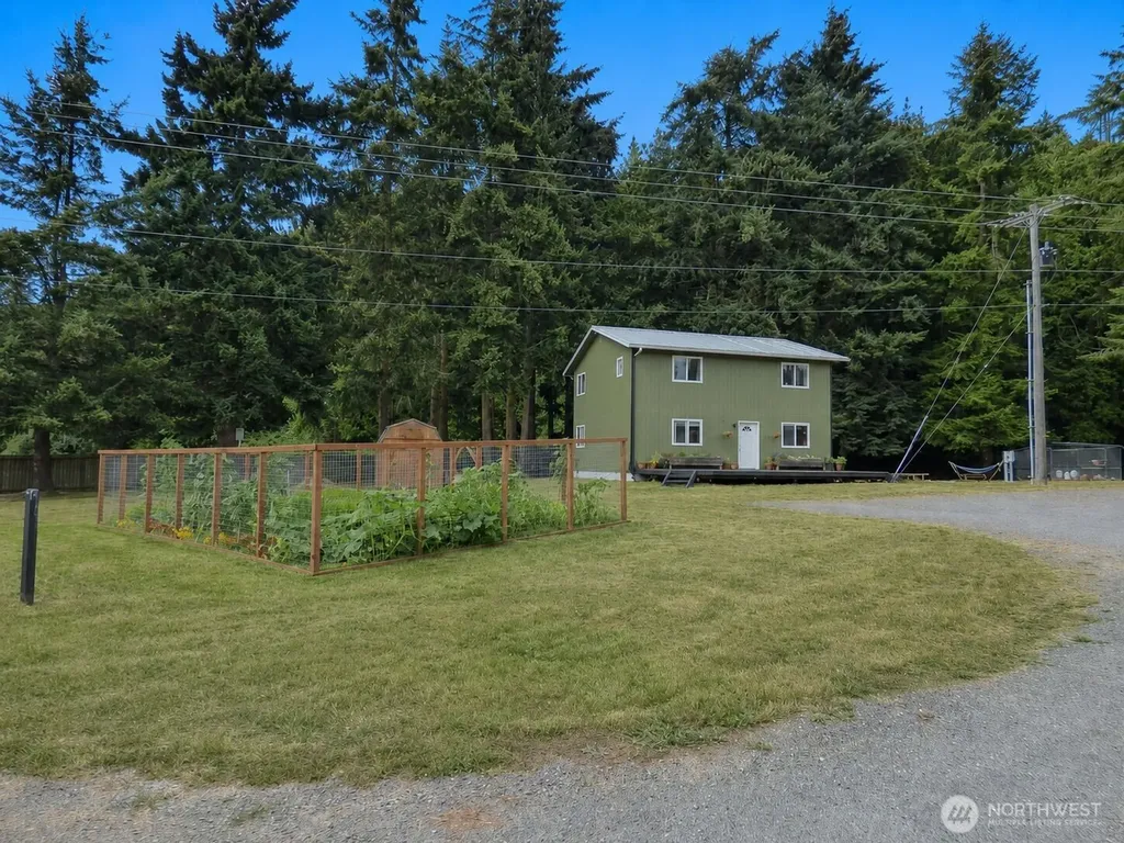 41 Full Moon Trail Port Angeles WA 98363