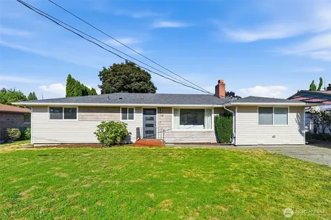 8434 E E Street Tacoma WA 98445