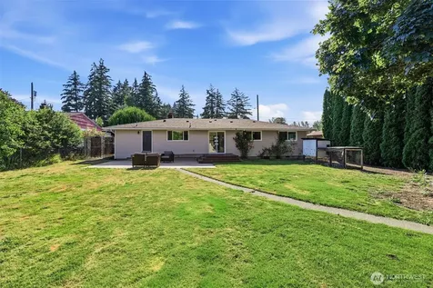 8434 E E Street Tacoma WA 98445