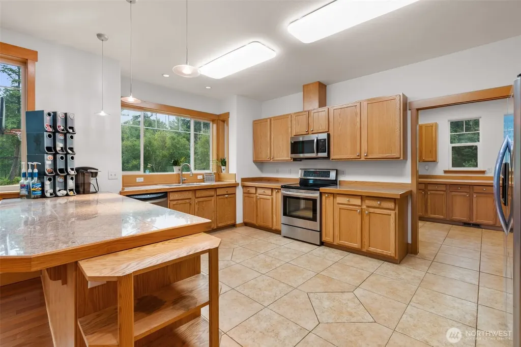 30121 41st Avenue E Graham WA 98338