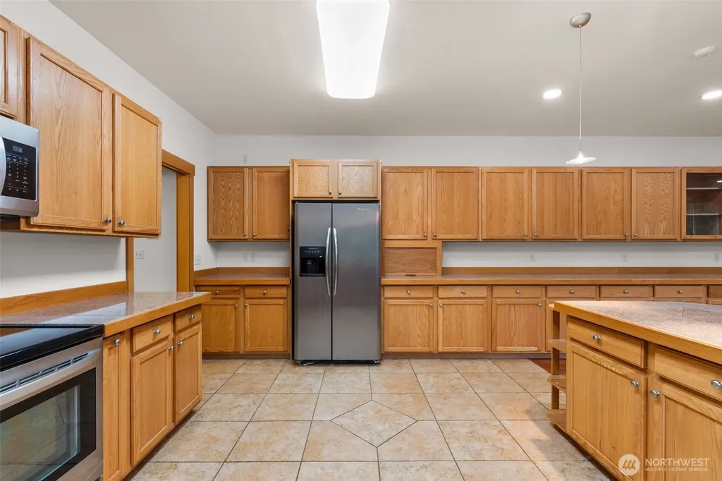 30121 41st Avenue E Graham WA 98338
