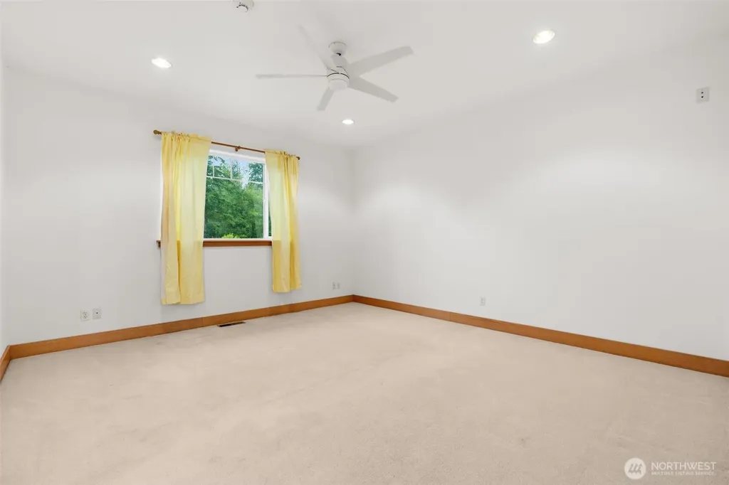 30121 41st Avenue E Graham WA 98338