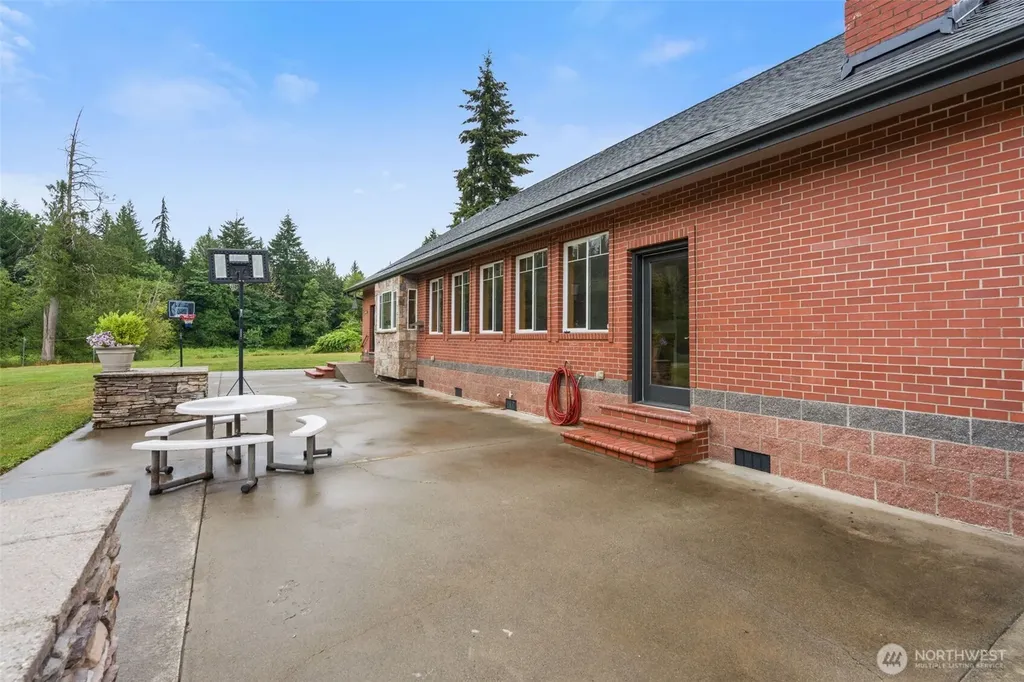30121 41st Avenue E Graham WA 98338
