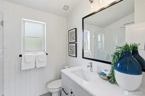 2109 NE 83rd Street Seattle WA 98115