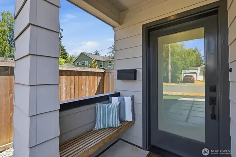 2109 NE 83rd Street Seattle WA 98115